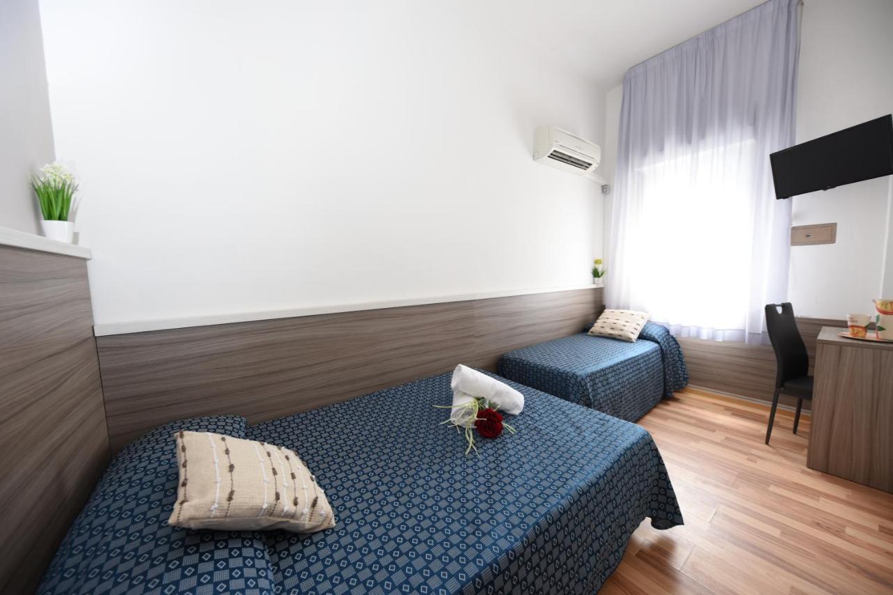 Miramare Inn Hotel 马洛塔 外观 照片